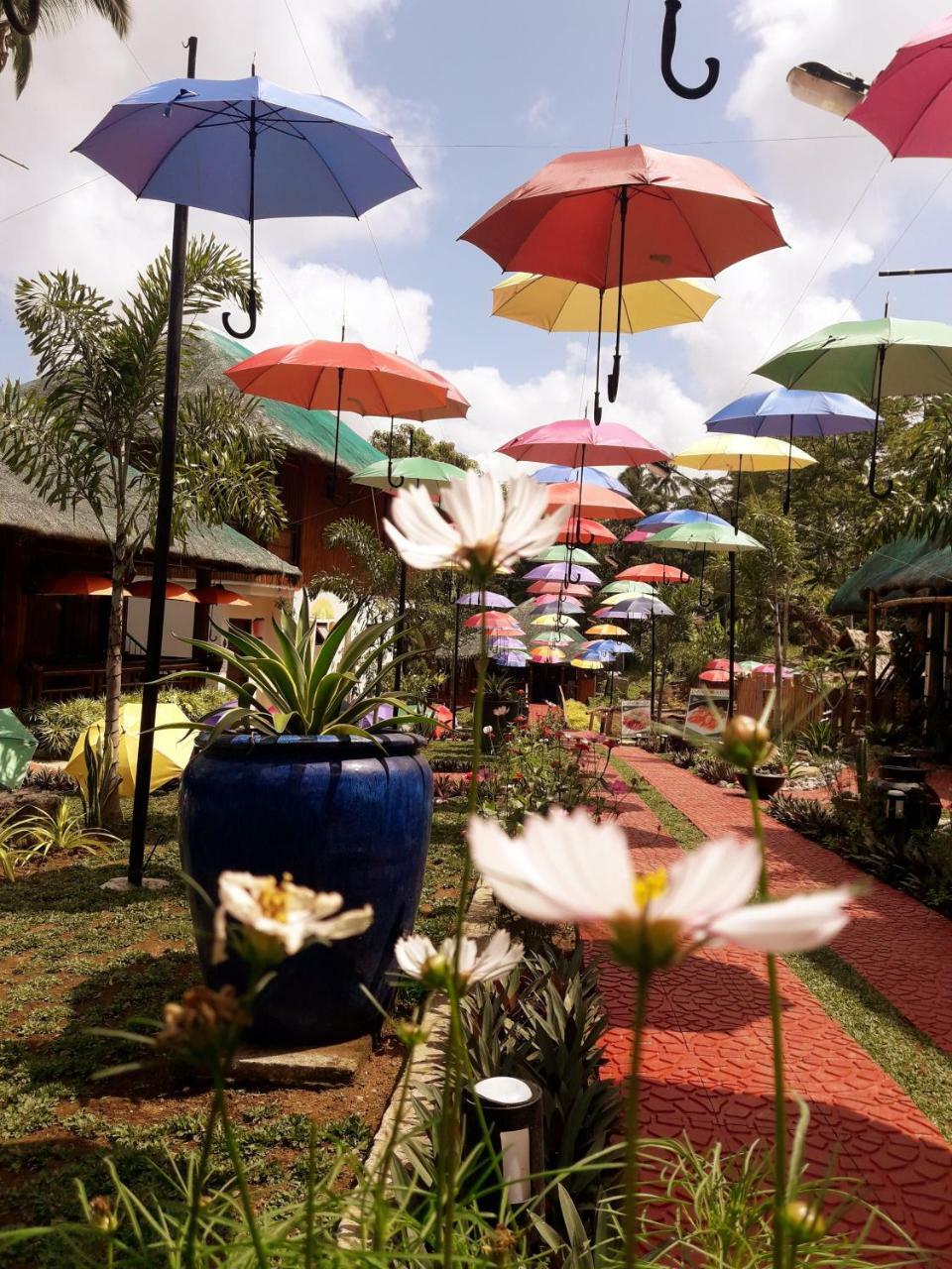 Samkara Restaurante y Garden Resort Lucban Exterior foto